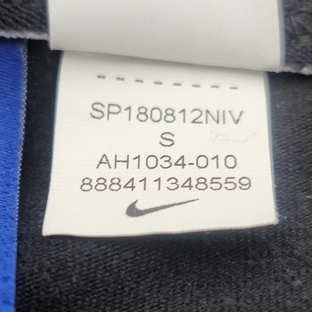 Nike Women's Sportswear Leg a See Leggings, Black, Small - Picture 9 of 10